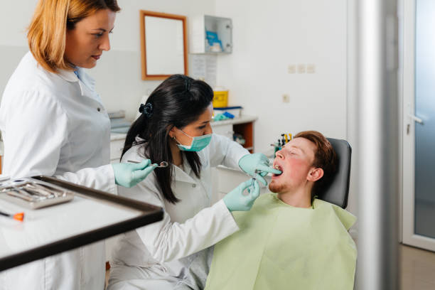 Best Emergency Tooth Extraction in Oakland, OK